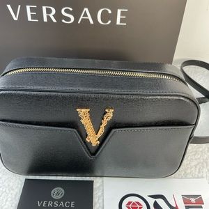 😎🖤❤️‍🔥Versace Crossbody Virtuous New🖤❤️‍🔥😎
